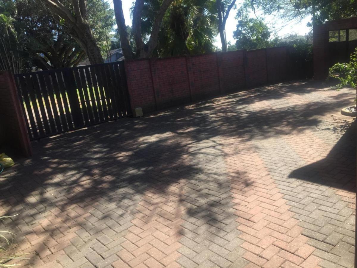 Bed and Breakfast Nqabanqaba Richards Bay Exterior foto